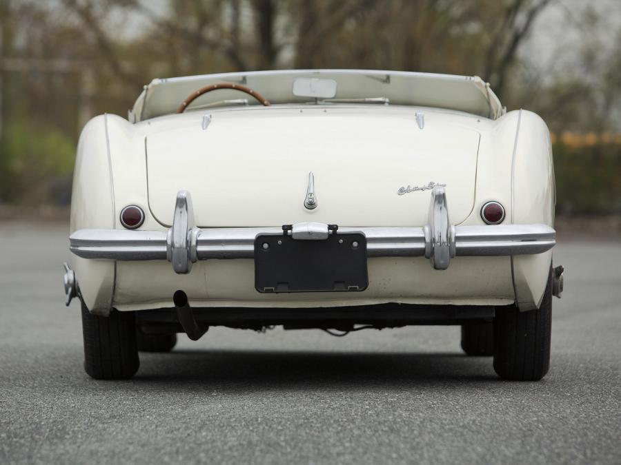  Austin-Healey 100 (BN1) 1953 года  (фото 8 из 36)